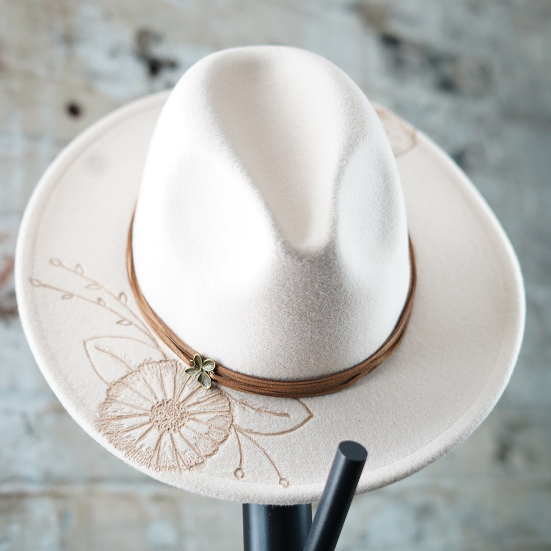 Fedora - Off White -  Honeycomb/Floral