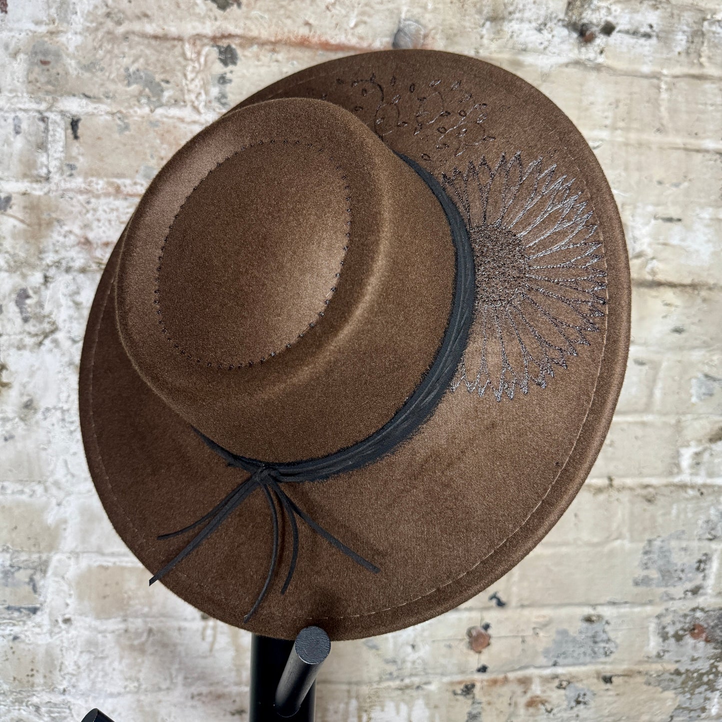 Widebrim - Dark Brown - Wild + Free Floral